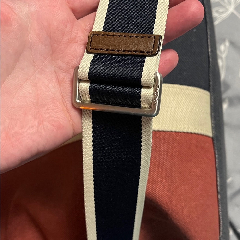 Coach Heritage Web Canvas Pieced Stripe tote bag in canvas with leather trim - Picture 11 of 11